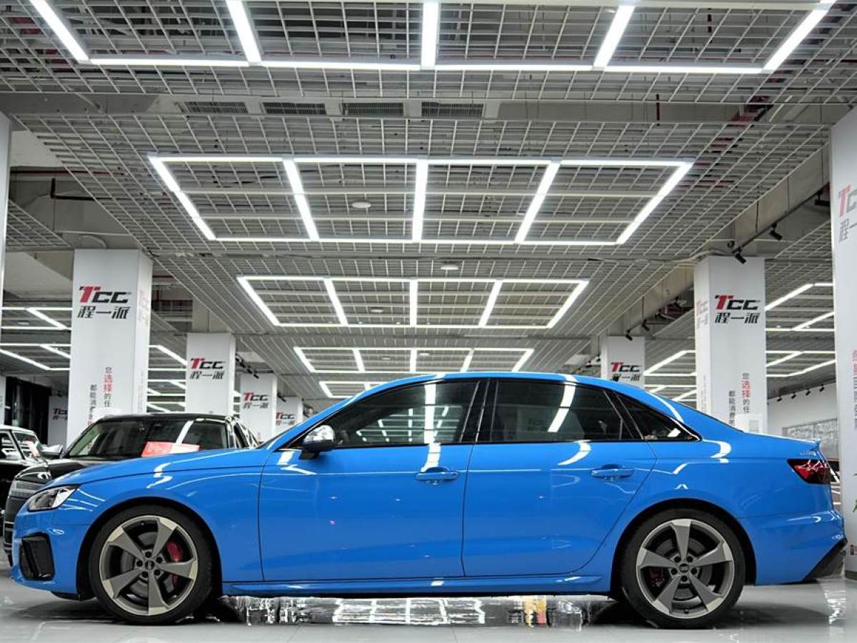 2022年8月奧迪 奧迪S4  2022款 S4 3.0TFSI