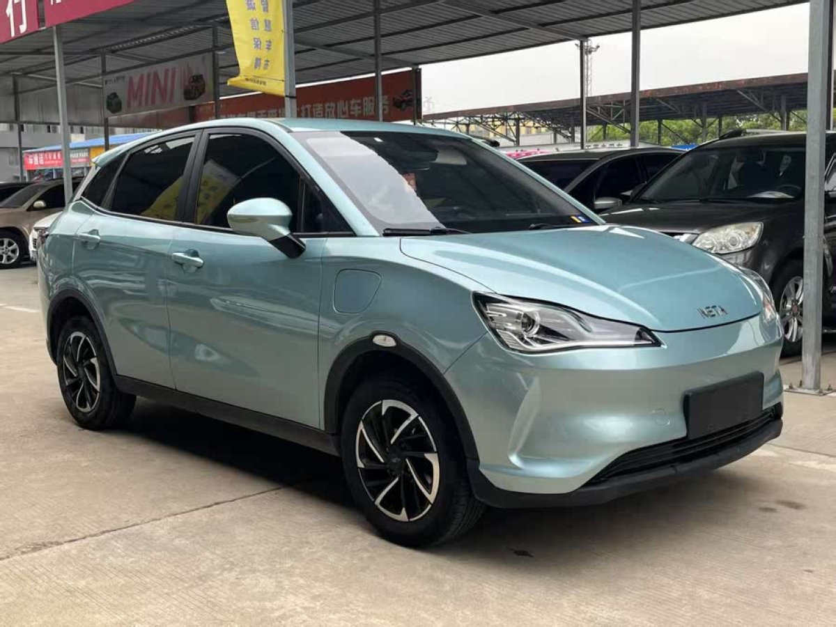 哪吒 哪吒V  2021款 長續(xù)航娛樂版圖片