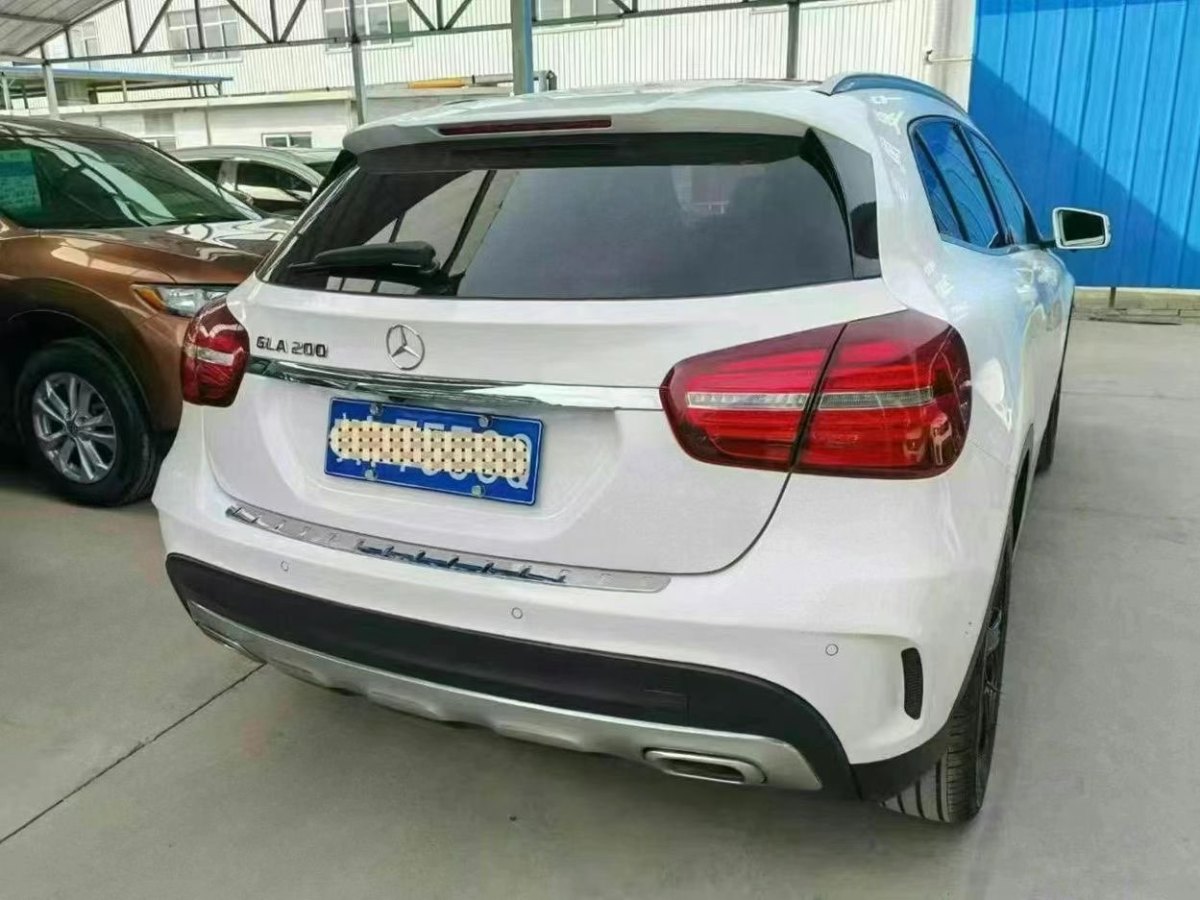 奔馳 奔馳GLA  2019款 GLA 200 時尚型圖片