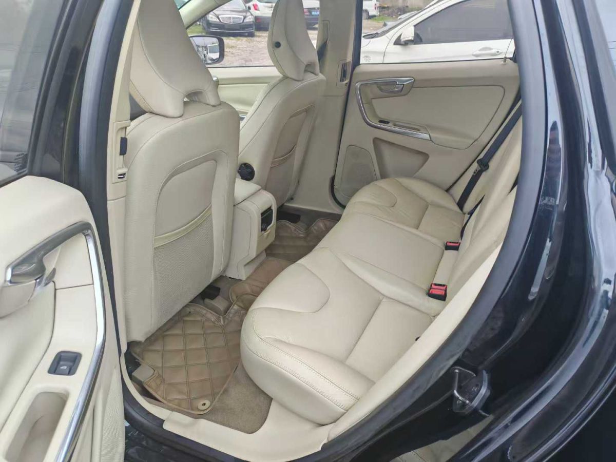 沃爾沃 XC60  2012款 T5 智尊版圖片