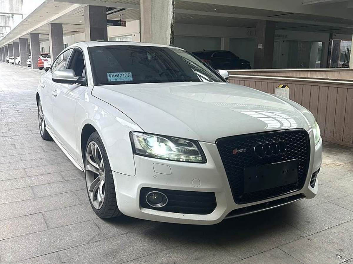 2011年3月奧迪 奧迪S5  2010款 S5 3.0T Sportback