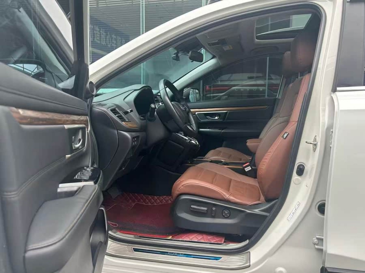 本田 CR-V  2020款 240TURBO CVT四驅(qū)豪華版圖片