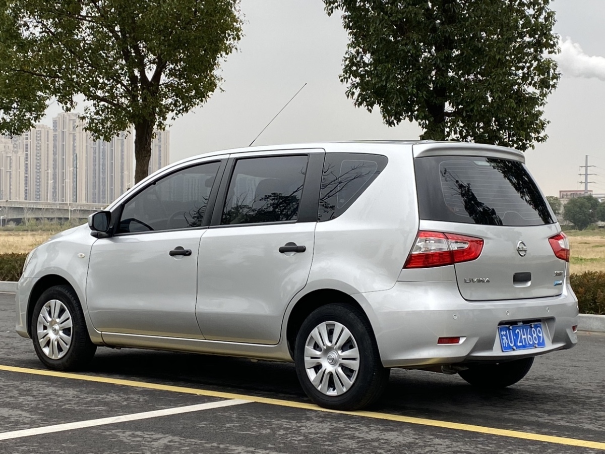 日產(chǎn) 驪威  2013款 1.6XE CVT舒適版圖片