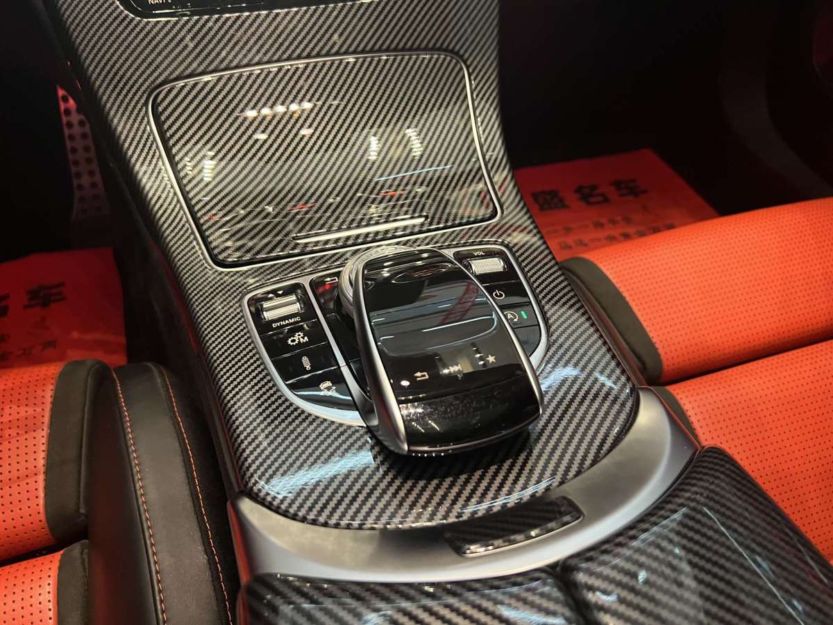 奔馳 奔馳C級(jí)AMG  2017款 AMG C 63圖片