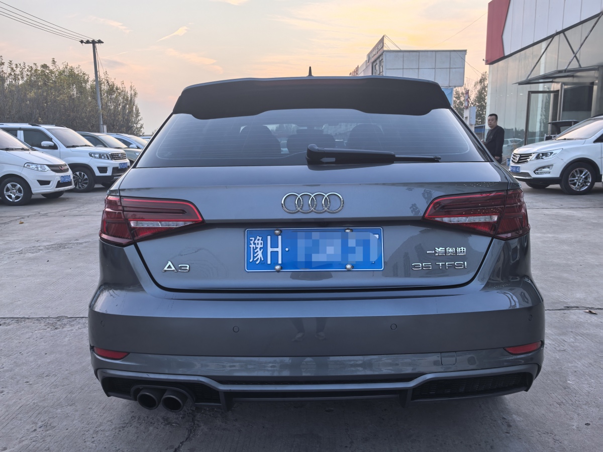 奧迪 奧迪A3  2019款 Sportback 35 TFSI 運(yùn)動型 國V圖片