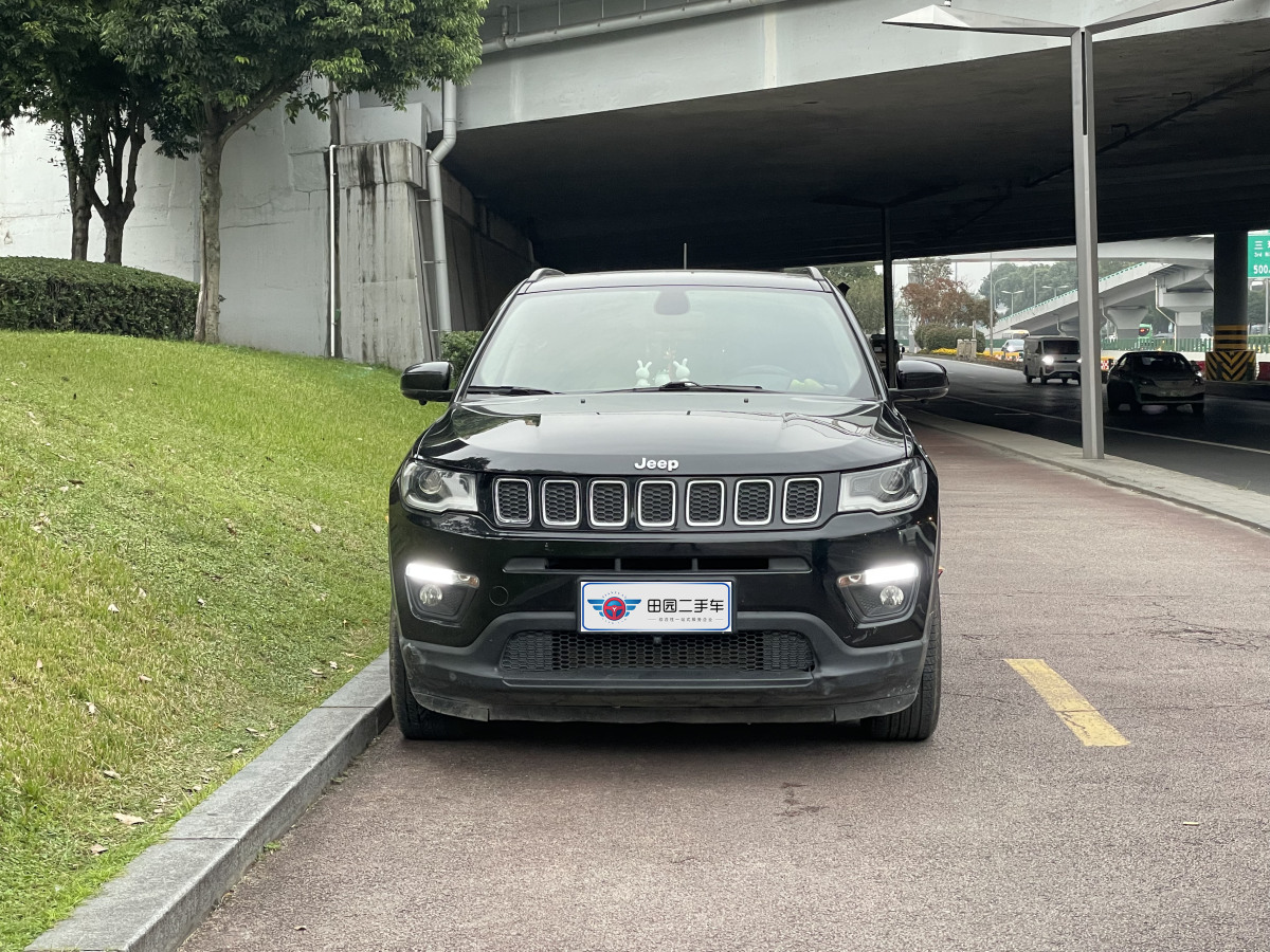 Jeep 指南者  2019款 200T 自動家享-互聯(lián)大屏版圖片