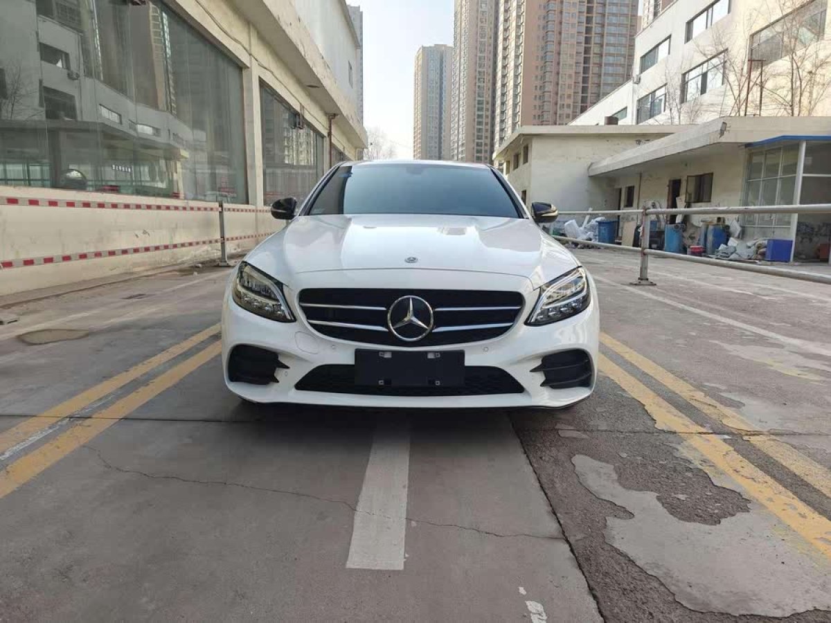 奔馳 奔馳C級  2019款 改款 C 260 L 運(yùn)動版圖片