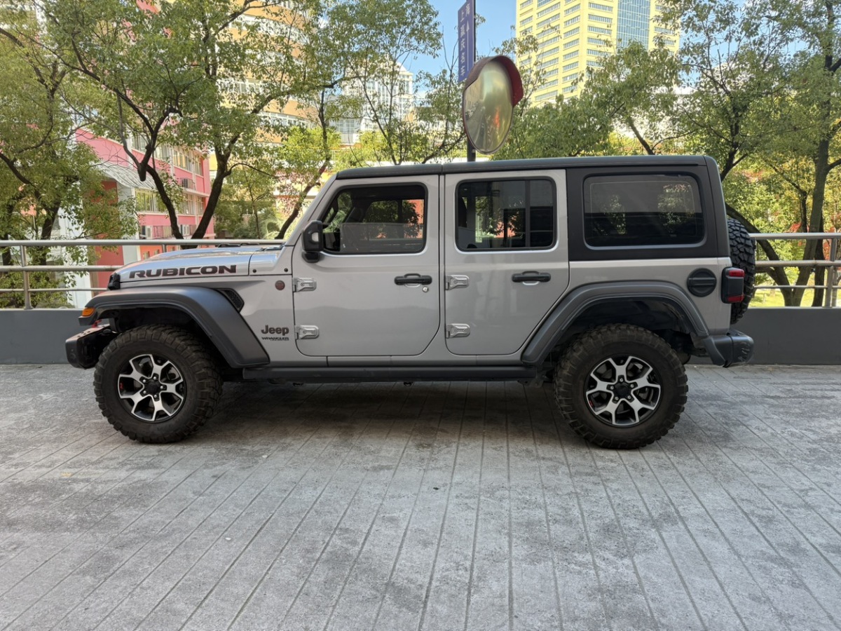 Jeep 牧馬人  2019款 2.0T Rubicon 四門版 國(guó)VI圖片