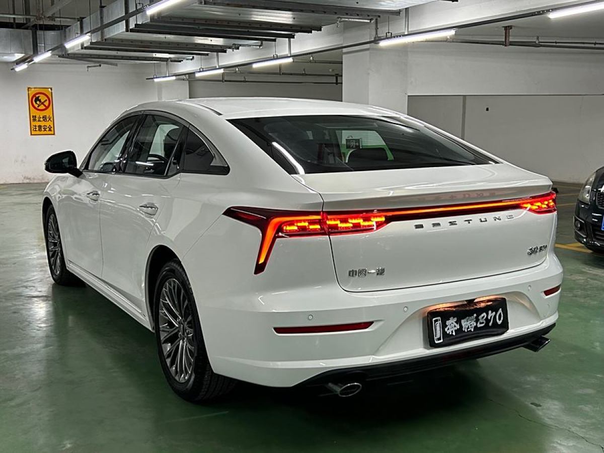 奔騰 B70  2022款 1.5T 自動尊享型圖片