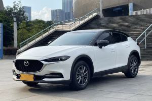 CX-4 马自达 2.0L 自动两驱蓝天活力版