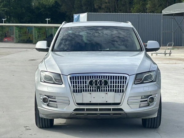 奥迪 奥迪Q5  2010款 2.0TFSI 豪华型