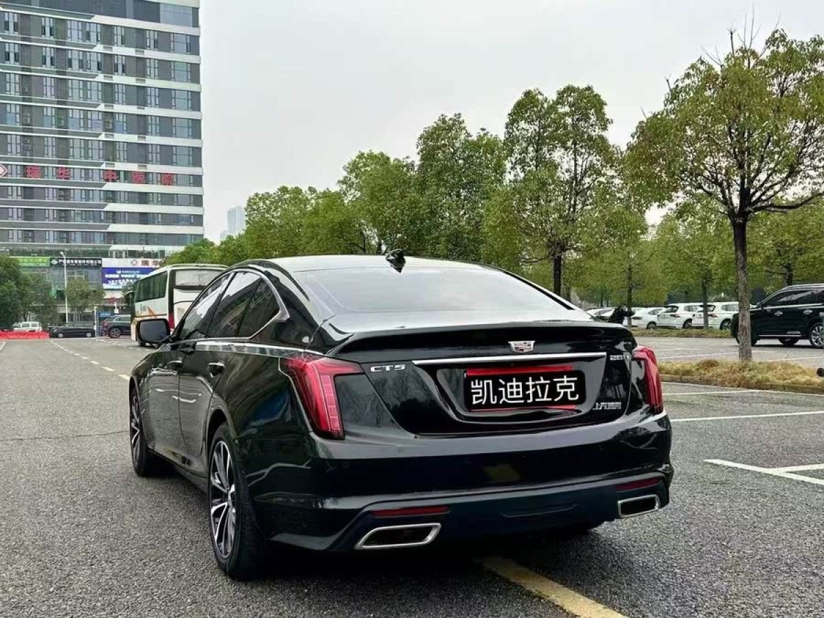 凱迪拉克 CT5  2023款 28T 豪華型（標(biāo)準(zhǔn)版）圖片