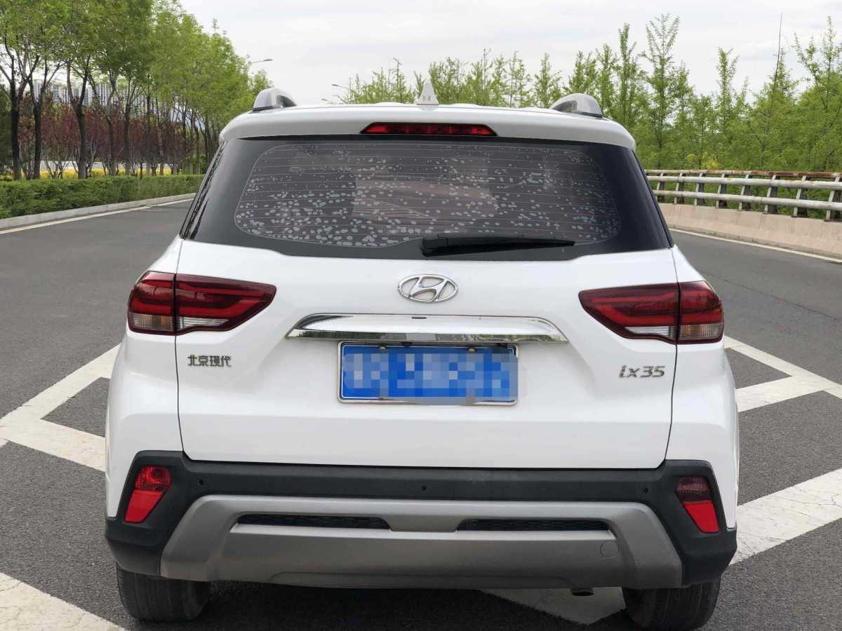 現(xiàn)代 ix35  2019款 2.0L 自動(dòng)兩驅(qū)智勇?暢享版圖片