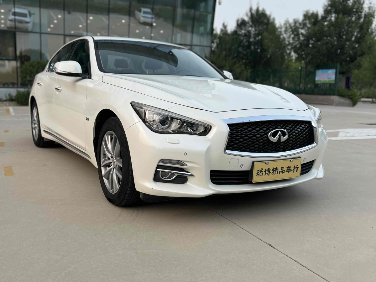 英菲尼迪 Q50L  2015款 2.0T 悅享版圖片