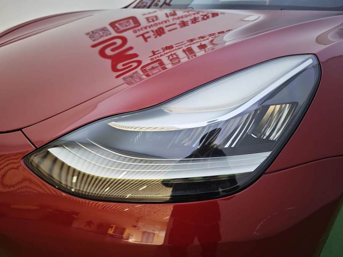 特斯拉 Model 3  2020款 改款 標(biāo)準(zhǔn)續(xù)航后驅(qū)升級(jí)版圖片