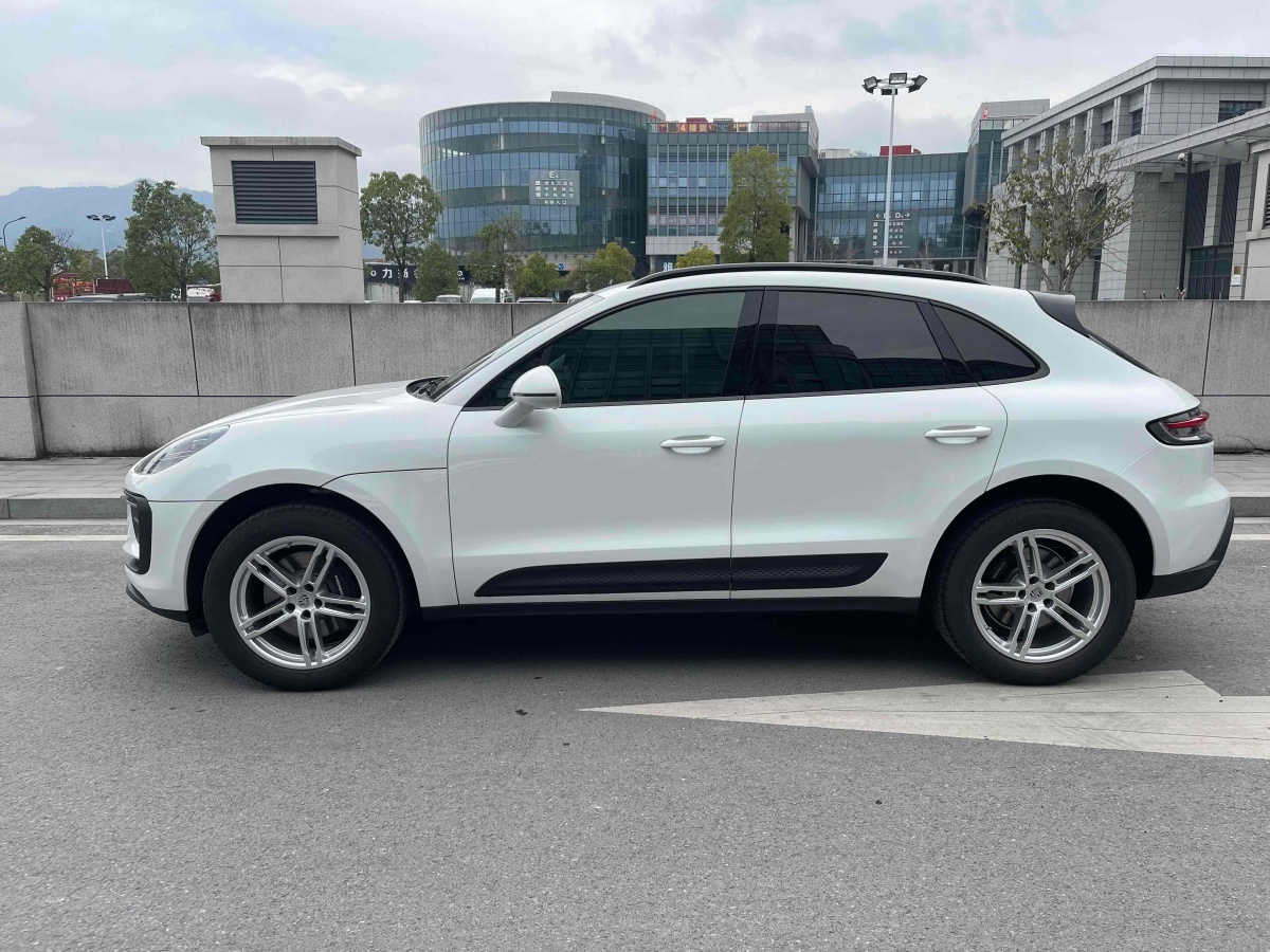 保時(shí)捷 Macan  2024款 Macan 2.0T圖片