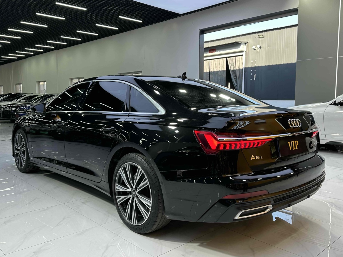 奧迪 奧迪A6L  2022款 45 TFSI 臻選致雅型圖片