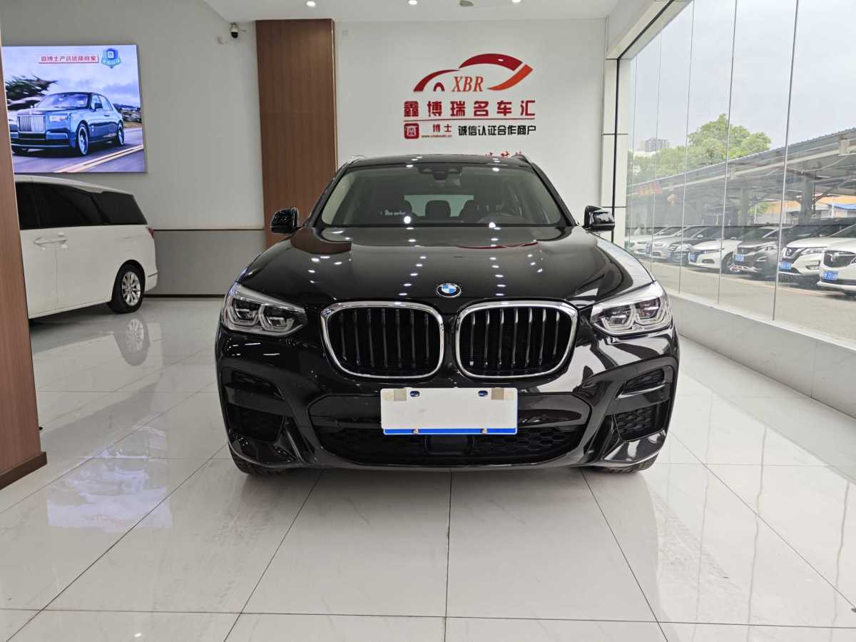 寶馬 寶馬X3  2020款 xDrive30i 領(lǐng)先型 M運(yùn)動(dòng)套裝圖片