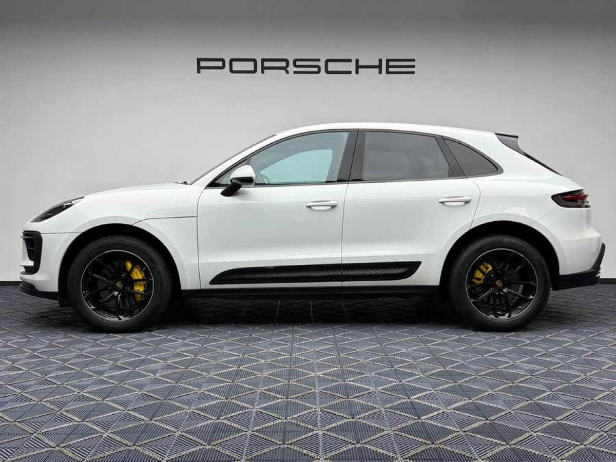 保時(shí)捷 Macan  2023款 Macan 2.0T圖片