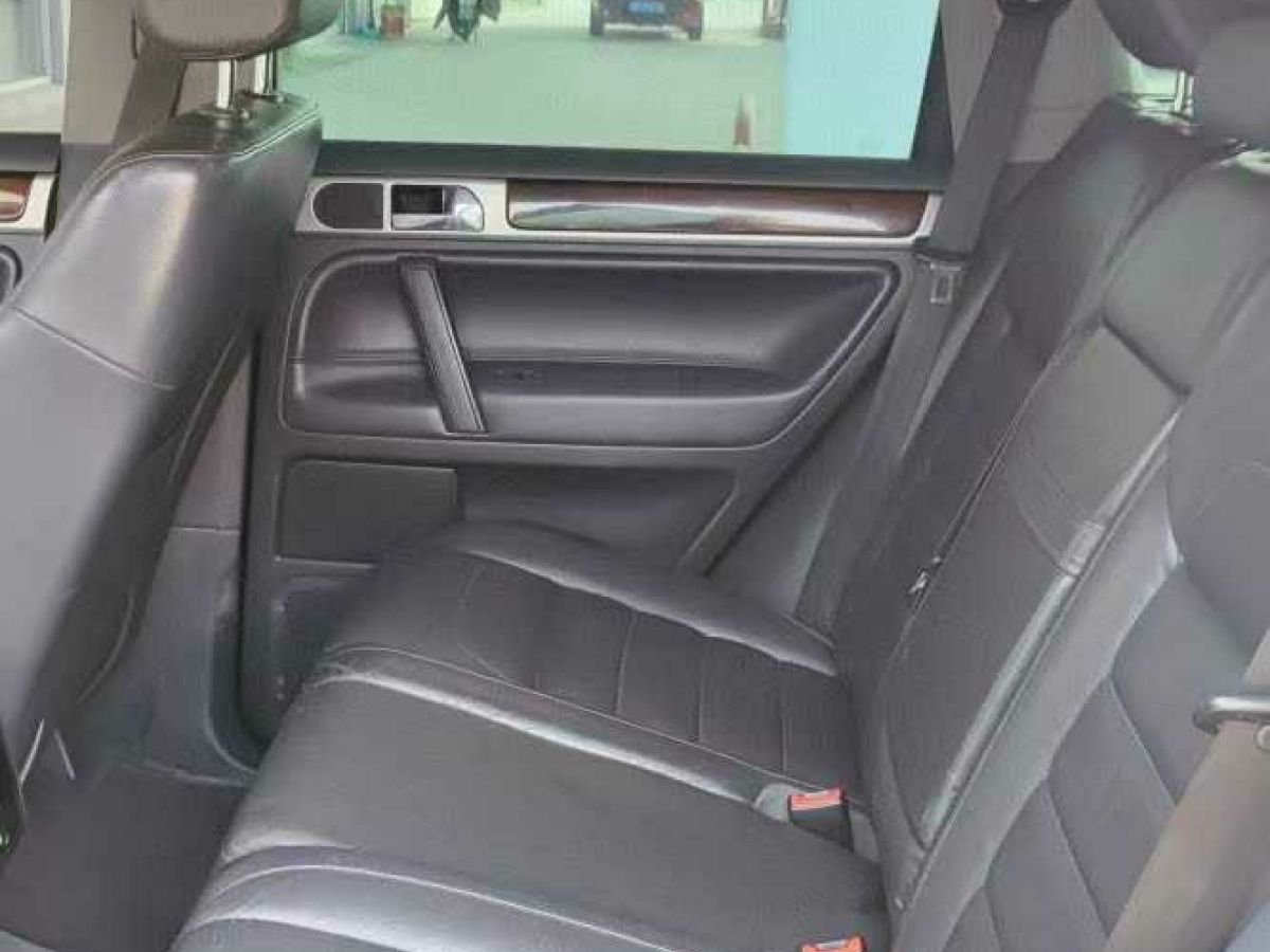 大眾 途銳  2009款 3.0T 柴油頂配型圖片