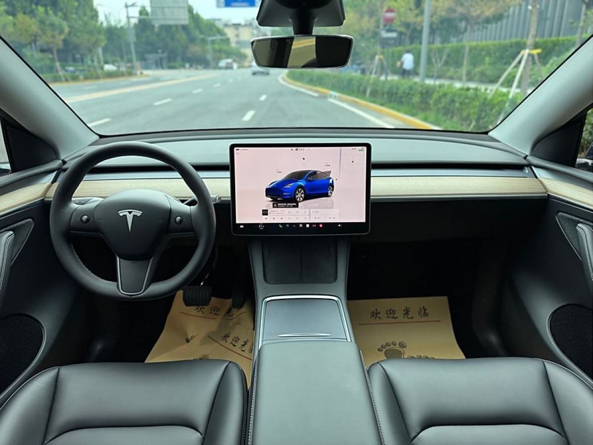 特斯拉 Model 3  2023款 煥新版 后輪驅(qū)動(dòng)圖片