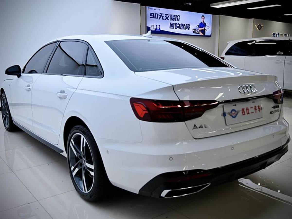 奧迪 奧迪A4L  2022款 40 TFSI 豪華動(dòng)感型圖片