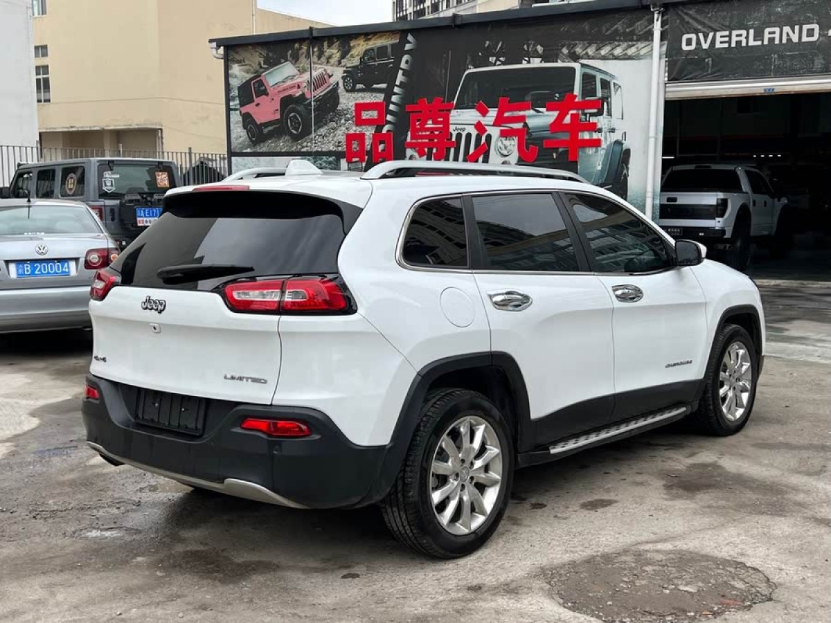 Jeep 自由光  2015款 2.4L 精英版圖片