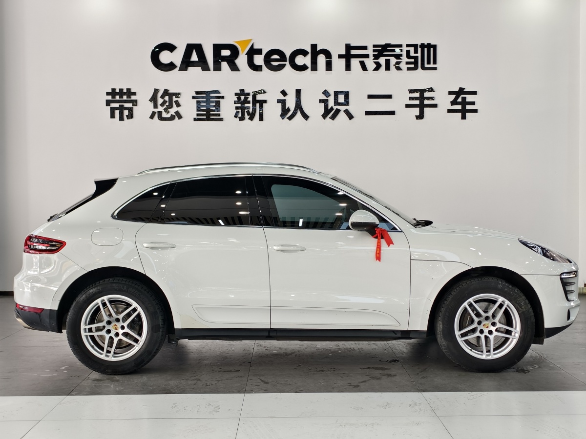 保時(shí)捷 Macan  2016款 Macan 2.0T圖片