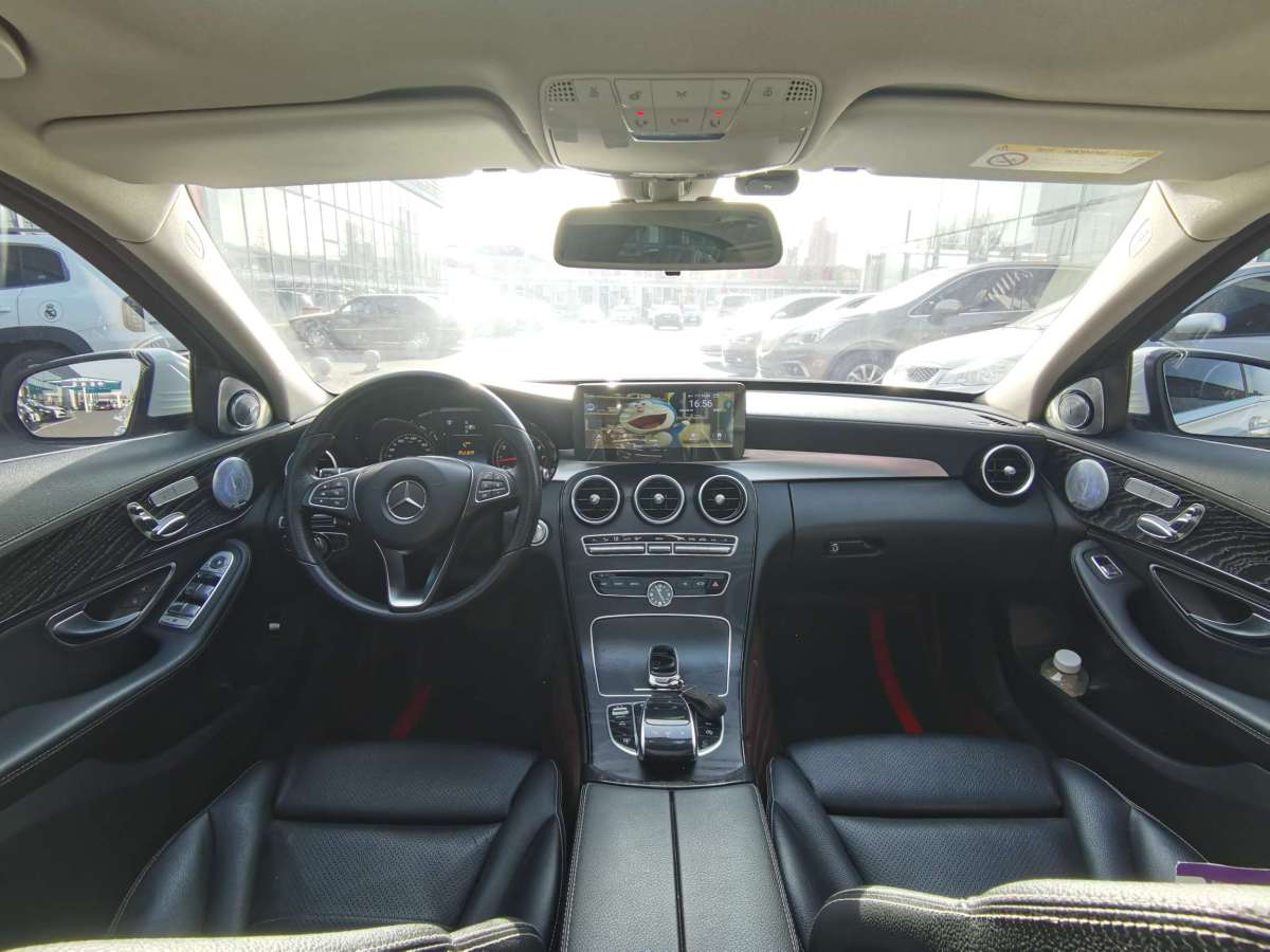 2015年3月奔驰 奔驰C级  2015款 改款 C 200 L 运动型