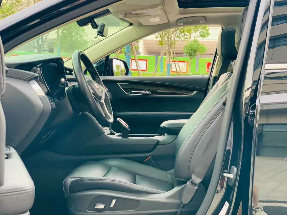 凱迪拉克 XT6  2019款 28T 豪華型圖片