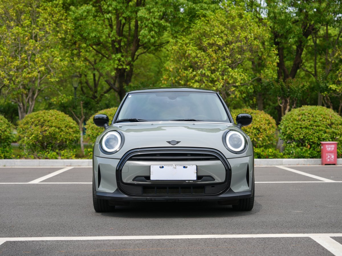 2023年5月MINI MINI  2023款 改款 1.5T COOPER 藝術家