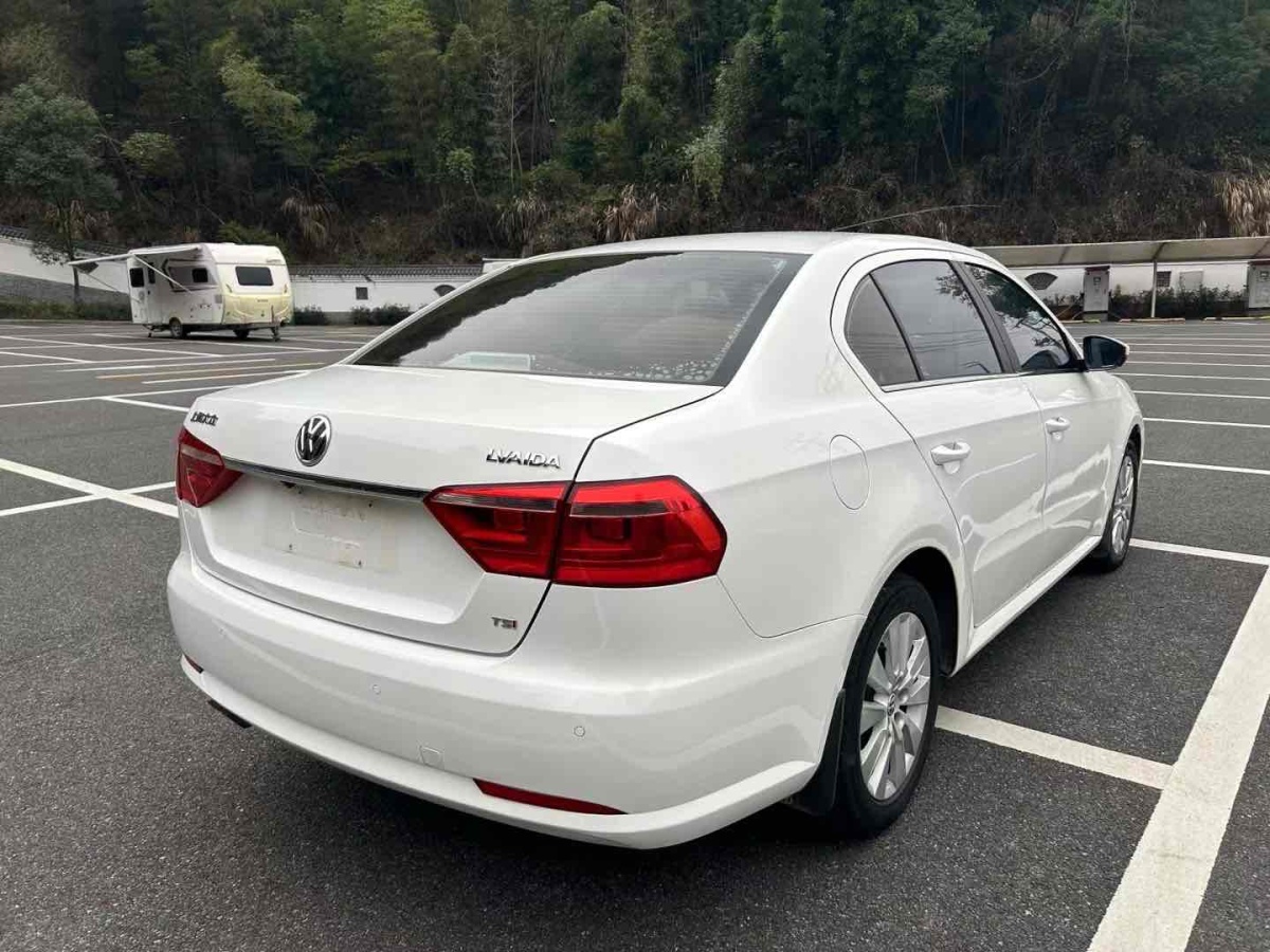 大眾 朗逸  2013款 改款 1.4TSI DSG舒適版圖片