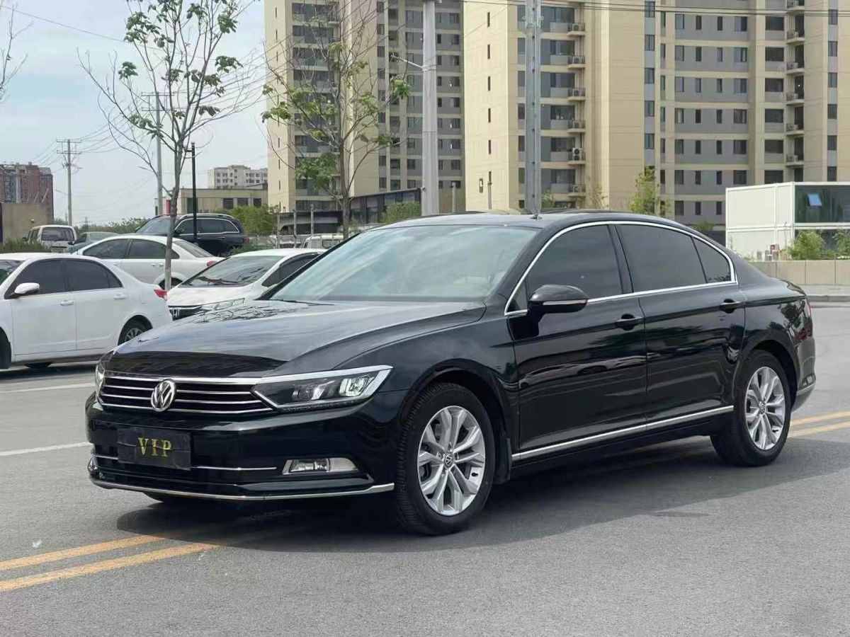 大眾 邁騰  2017款 280TSI DSG 領(lǐng)先型圖片