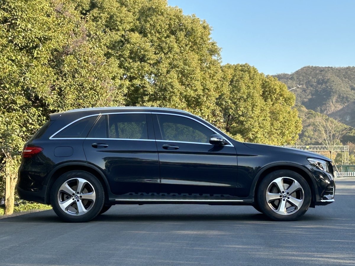 奔馳 奔馳GLC  2017款 GLC 260 4MATIC 豪華型圖片