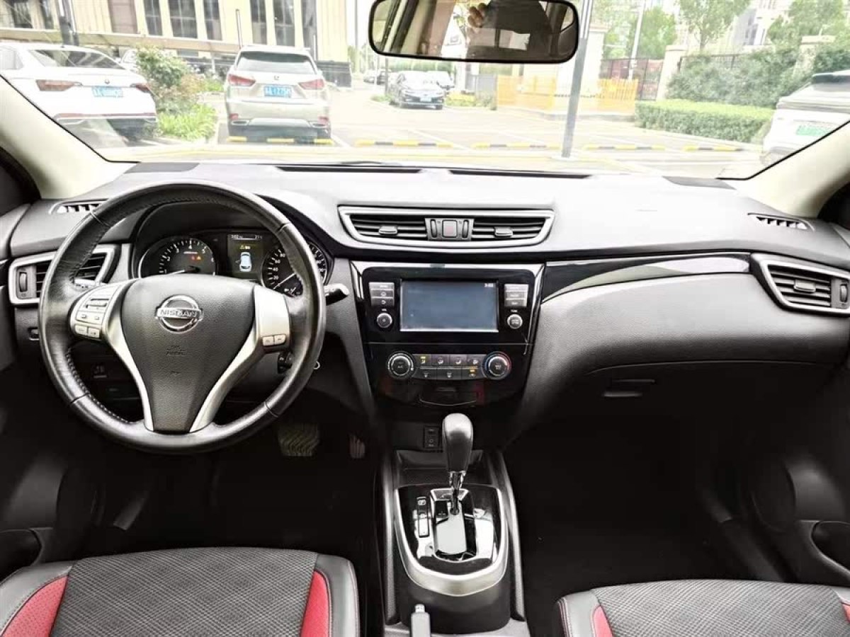 日產(chǎn) 逍客  2019款  2.0L CVT智享版圖片