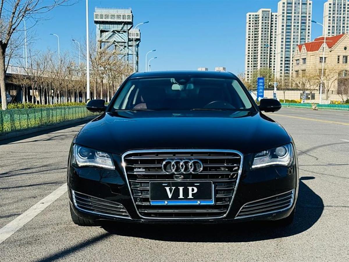 2013年4月奧迪 奧迪A8  2013款 A8L 45 TFSI quattro舒適型