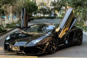 Aventador 蘭博基尼 LP 700-4 Roadster