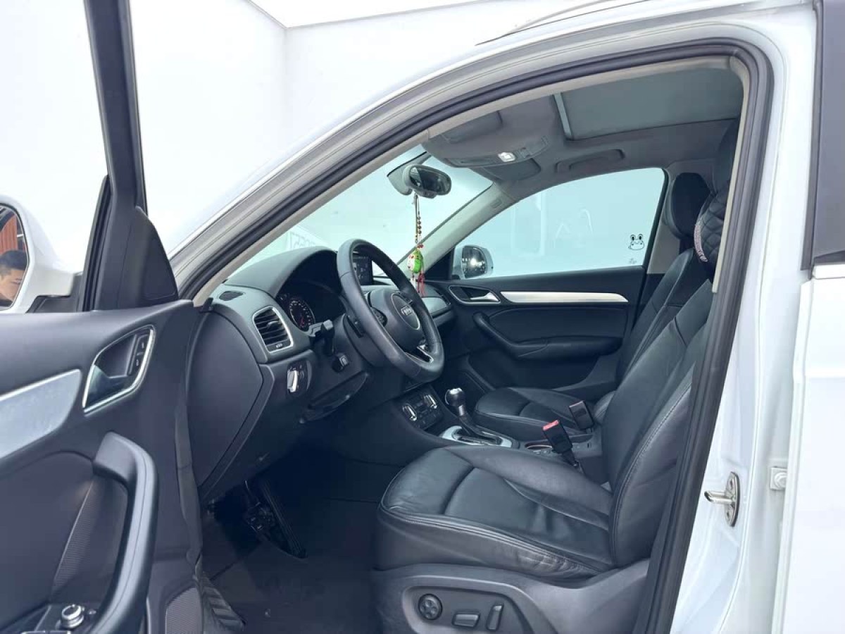 奧迪 奧迪Q3  2013款 35 TFSI 舒適型圖片