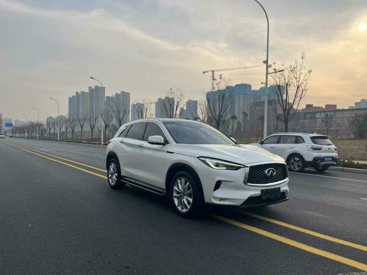 英菲尼迪 QX50  2018款 2.0T 四驅(qū)智能版圖片