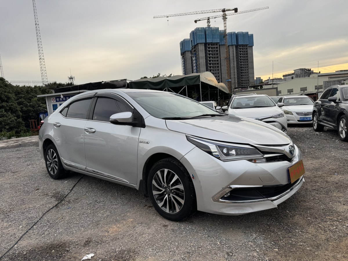 豐田 卡羅拉  2017款 改款雙擎 1.8L E-CVT精英版圖片