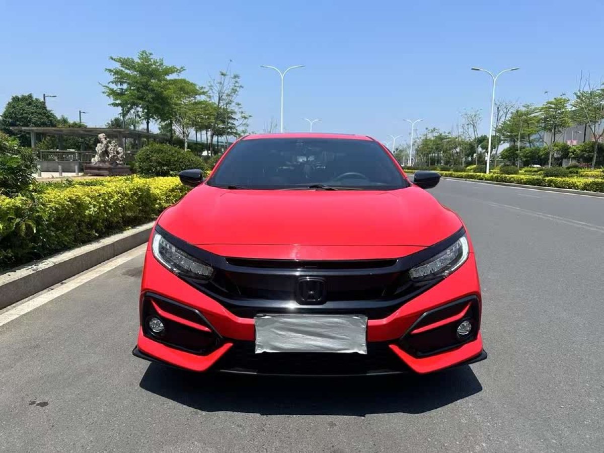 本田 思域  2021款 HATCHBACK 220TURBO CVT潮酷控圖片