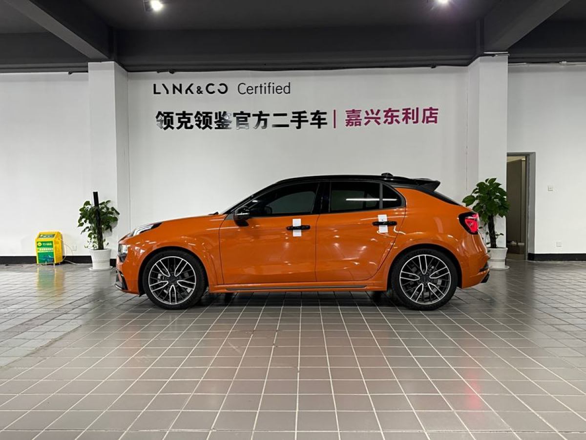 2022年1月領(lǐng)克 領(lǐng)克02 Hatchback  2021款 2.0TD Halo 駕控套件版