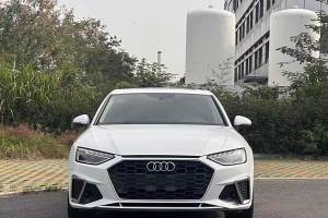 奥迪A4L 奥迪 40 TFSI 时尚动感型