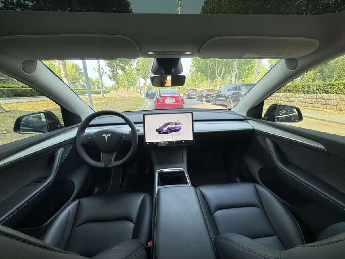 特斯拉 Model Y  2024款 后輪驅(qū)動(dòng)版圖片
