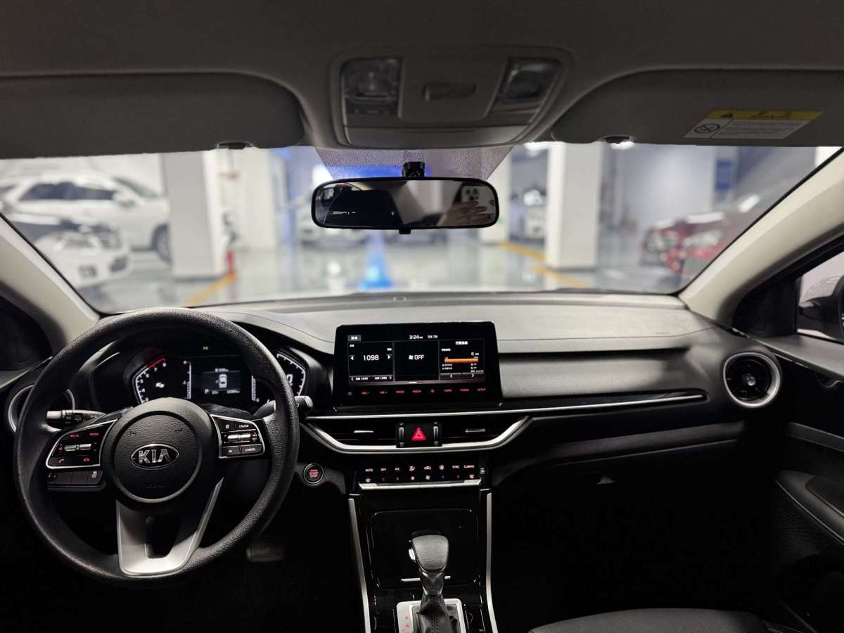 起亞 K3  2019款  1.5L CVT新銳版圖片