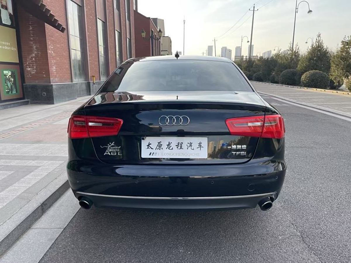 奧迪 奧迪A6L  2012款 TFSI 標(biāo)準(zhǔn)型圖片