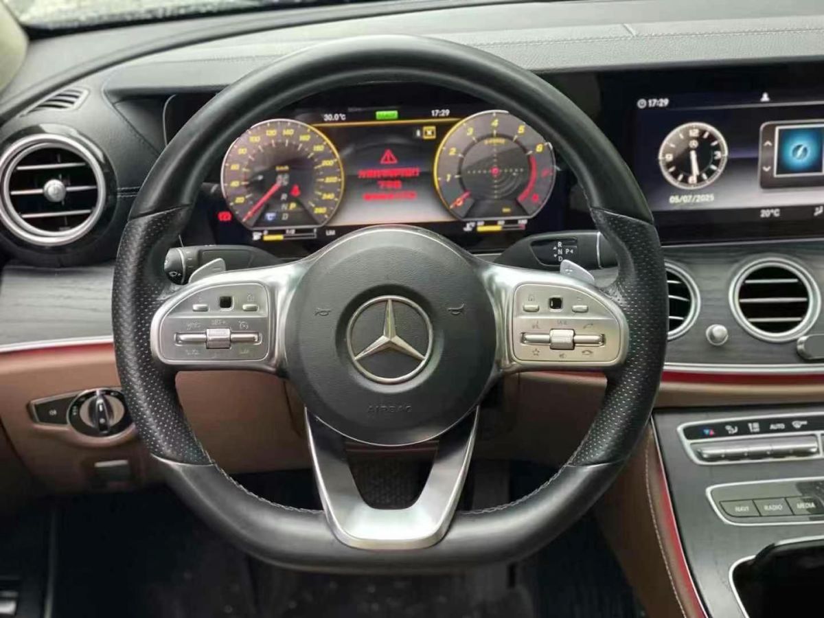 奔馳 奔馳E級  2019款 E 350 L 運(yùn)動型 4MATIC圖片