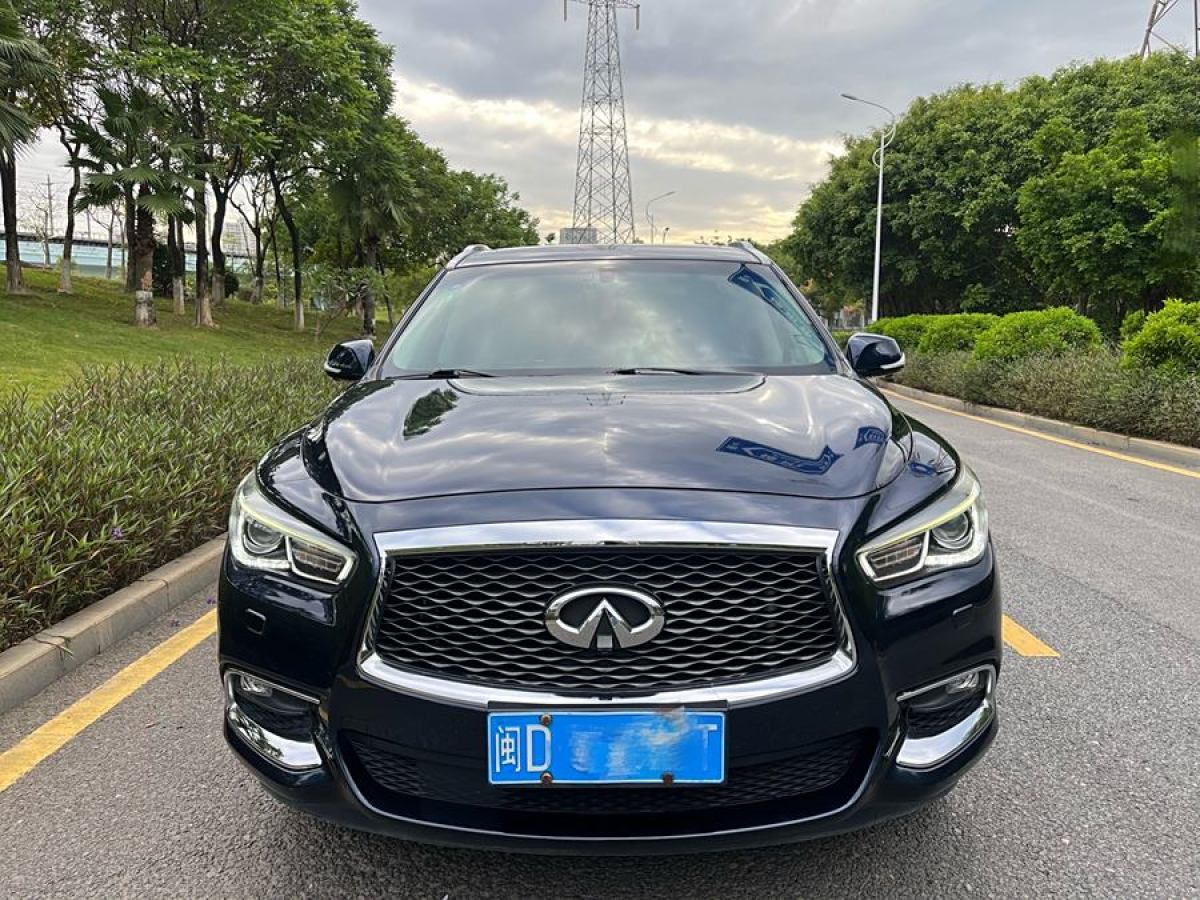 英菲尼迪 QX60  2020款 2.5 S/C Hybrid 兩驅(qū)卓越版 國(guó)VI圖片