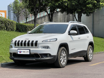 2016年3月 Jeep 自由光 2.4L 专业版图片