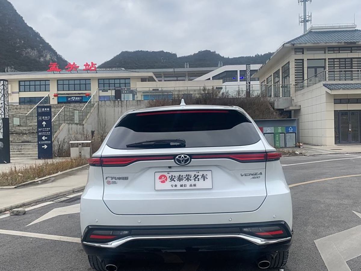 豐田 威颯  2023款 2.0L CVT四驅(qū)至尊版圖片